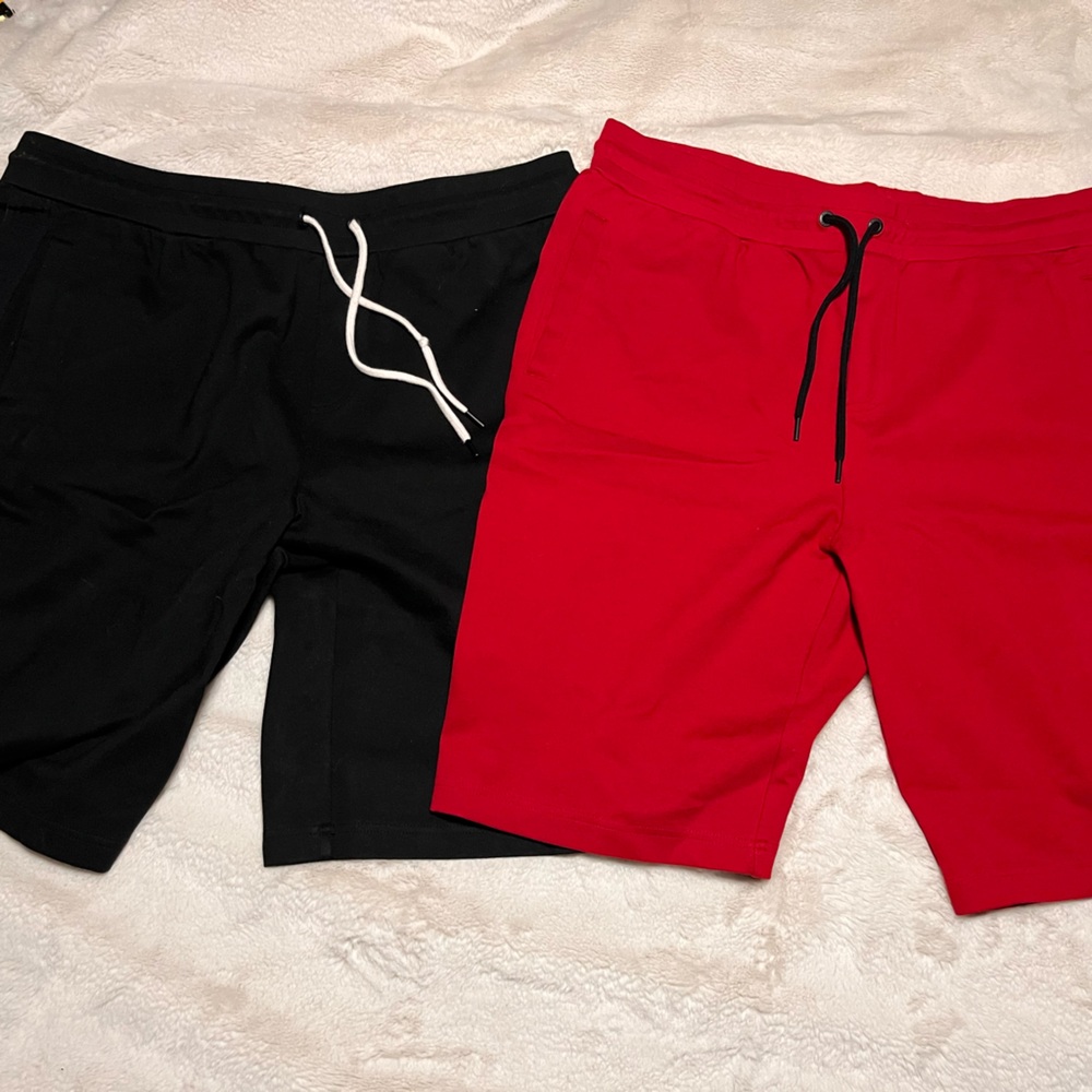 Lot of Two Guess Stretch Shorts Red Black